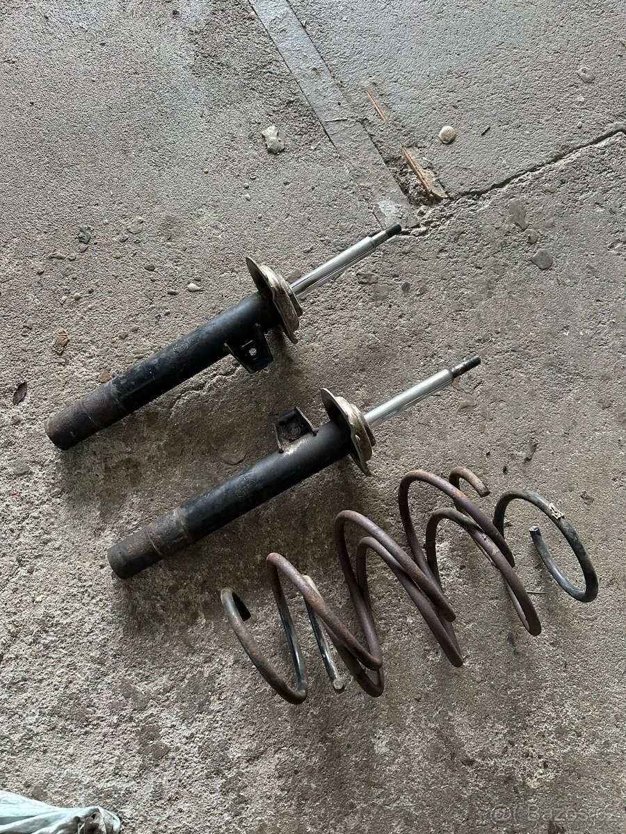 BMW E46 - přední tlumiče+pružiny - 2