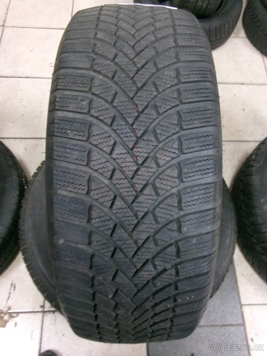 235/55 R18 BRIDGESTONE (5,5-6mm) č.15075/b10 - 2