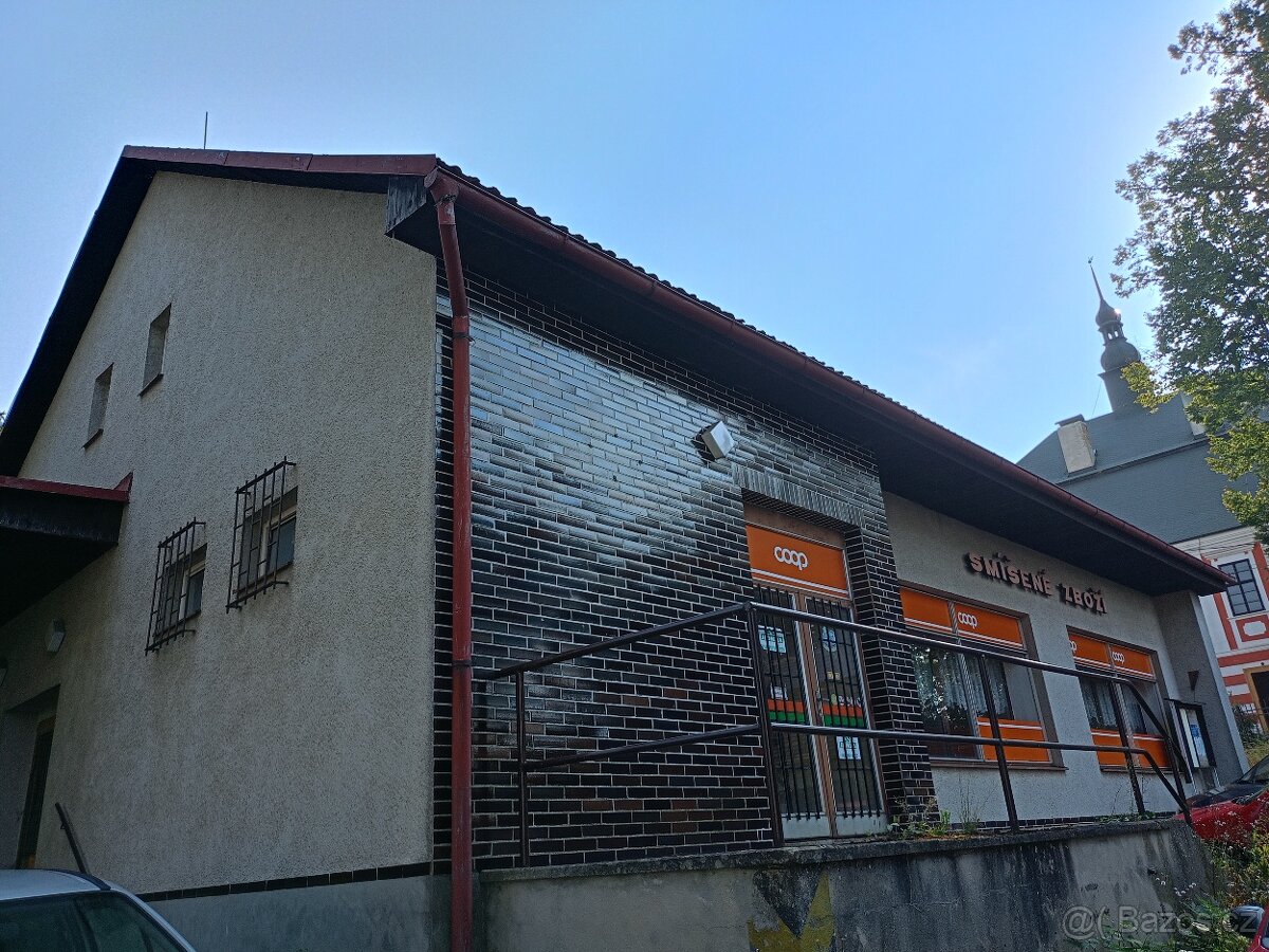 Pronájem domu COOP Jednota nezařizený s možností předělat ní - 2