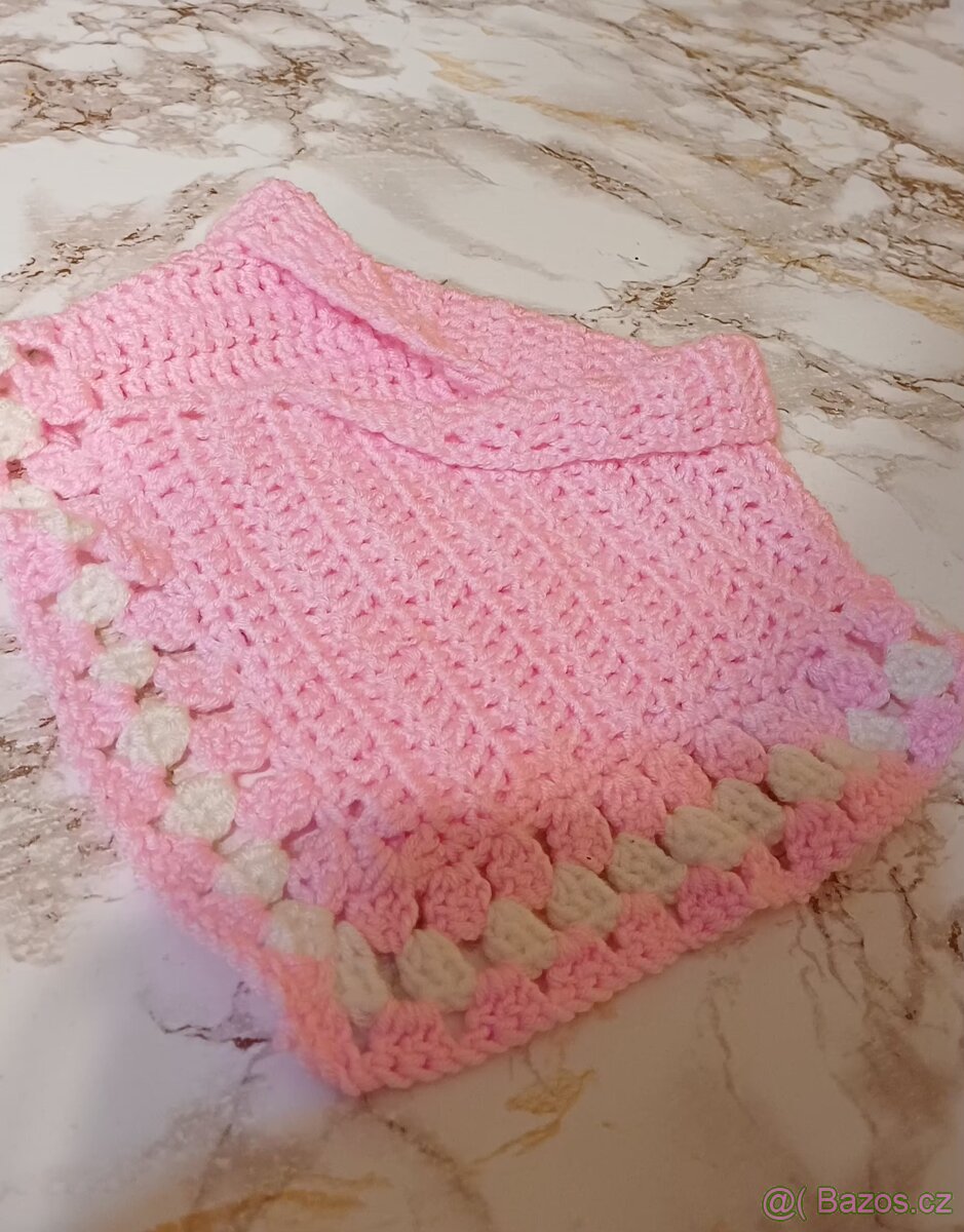 Háčkovaný nákrčník - 2