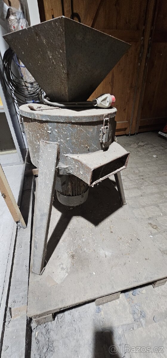 Šrotovník na obilí - 2