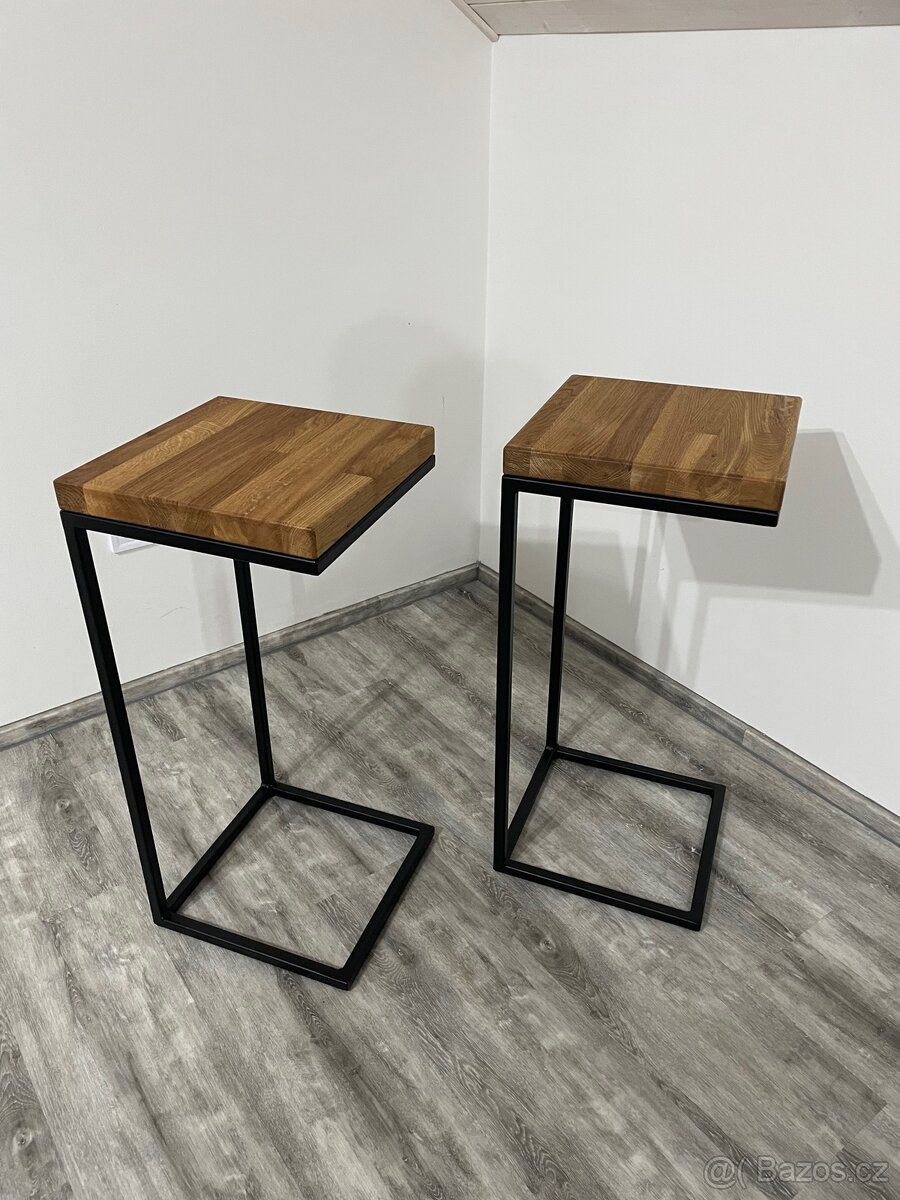 Noční stolek z masivu - 2