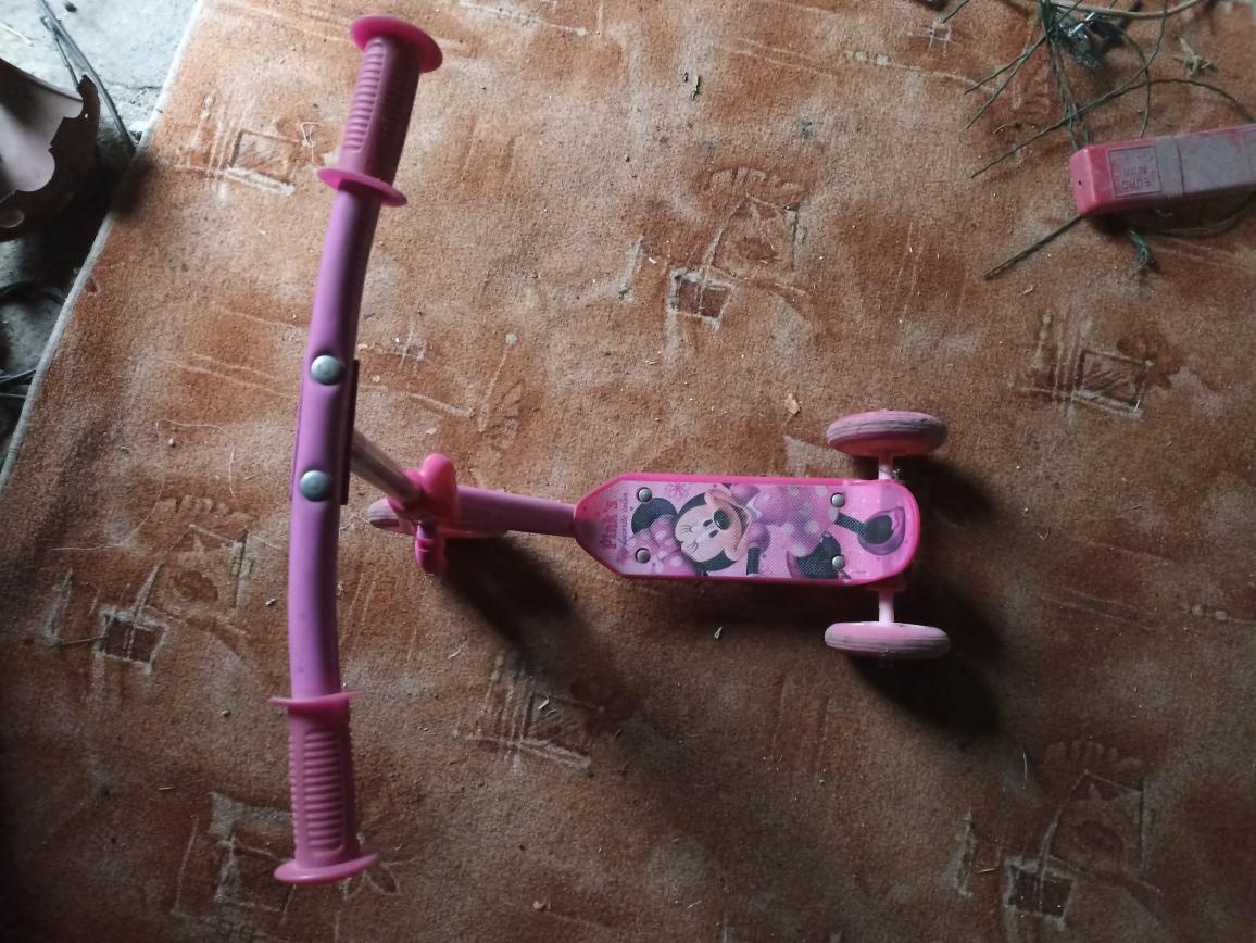 Dětská houpačka,koloběžka,tříkolka pro malé - 2