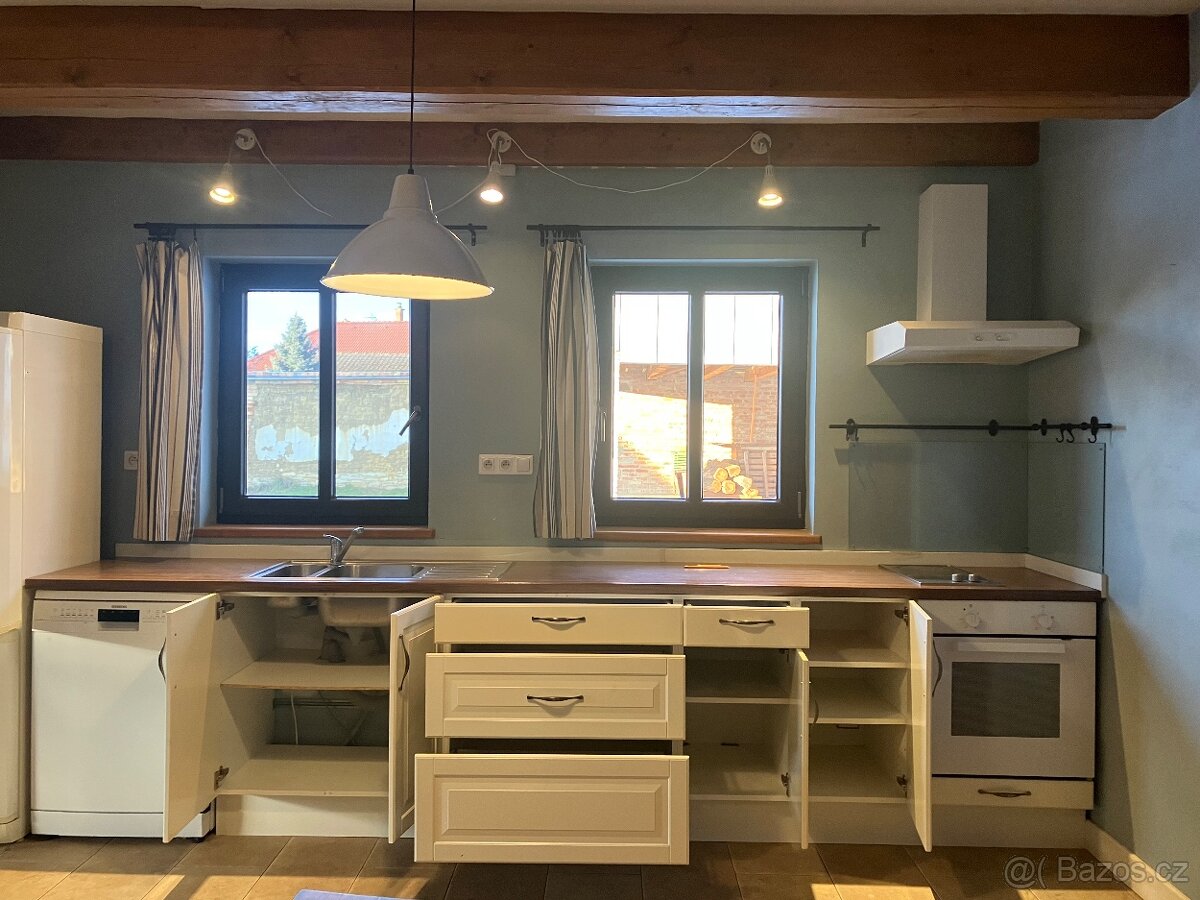 Kuchyňská linka včetně spotřebičů - 2