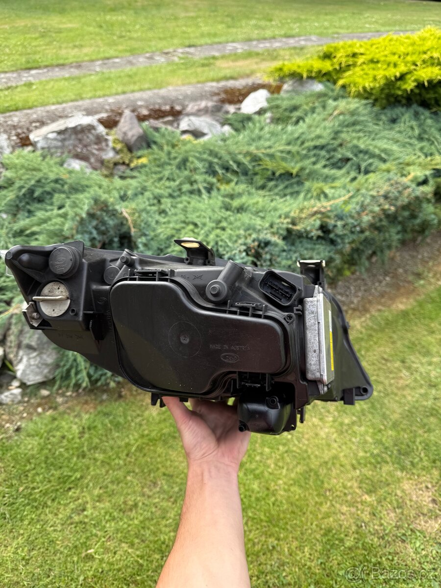 Levé světlo bmw e90 - 2