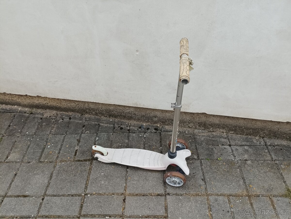 Dětská koloběžka - 2