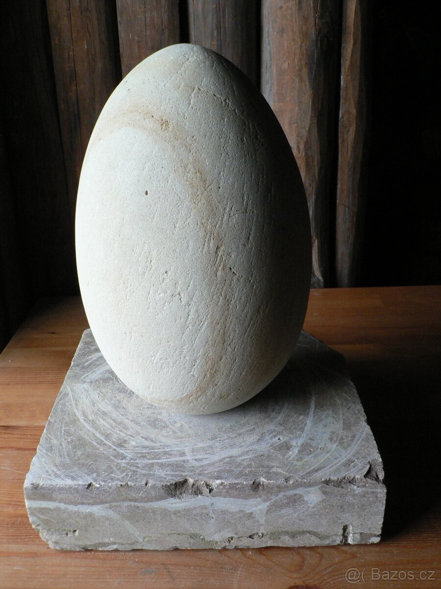Kamenné vejce - 2