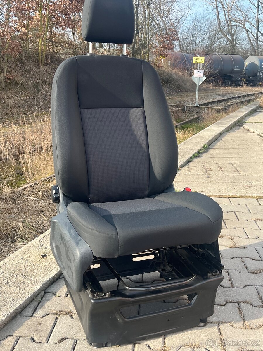 Sedačky Ford Transit Custom - 2