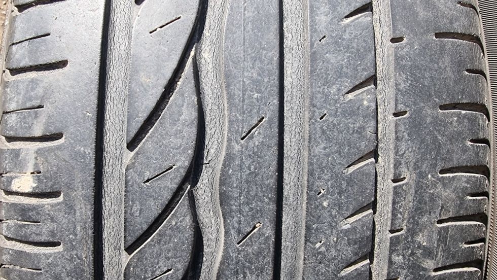 Letní pneu 215/45/16 Bridgestone - 2
