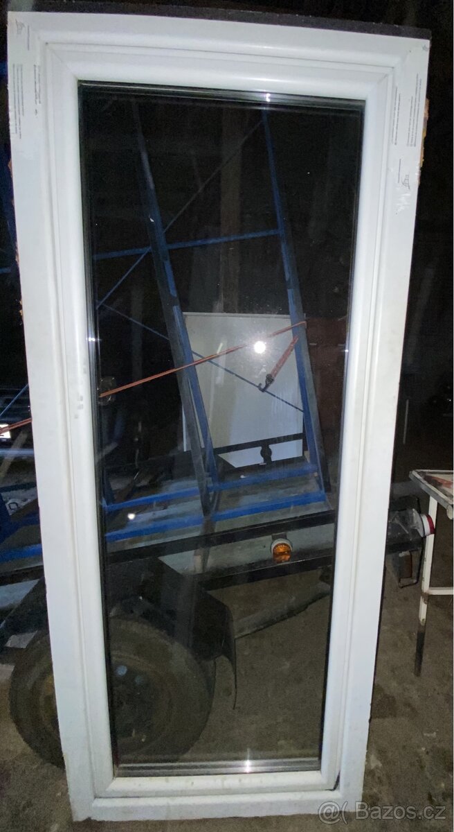 Okno bílé použité 80x190 cm - 2