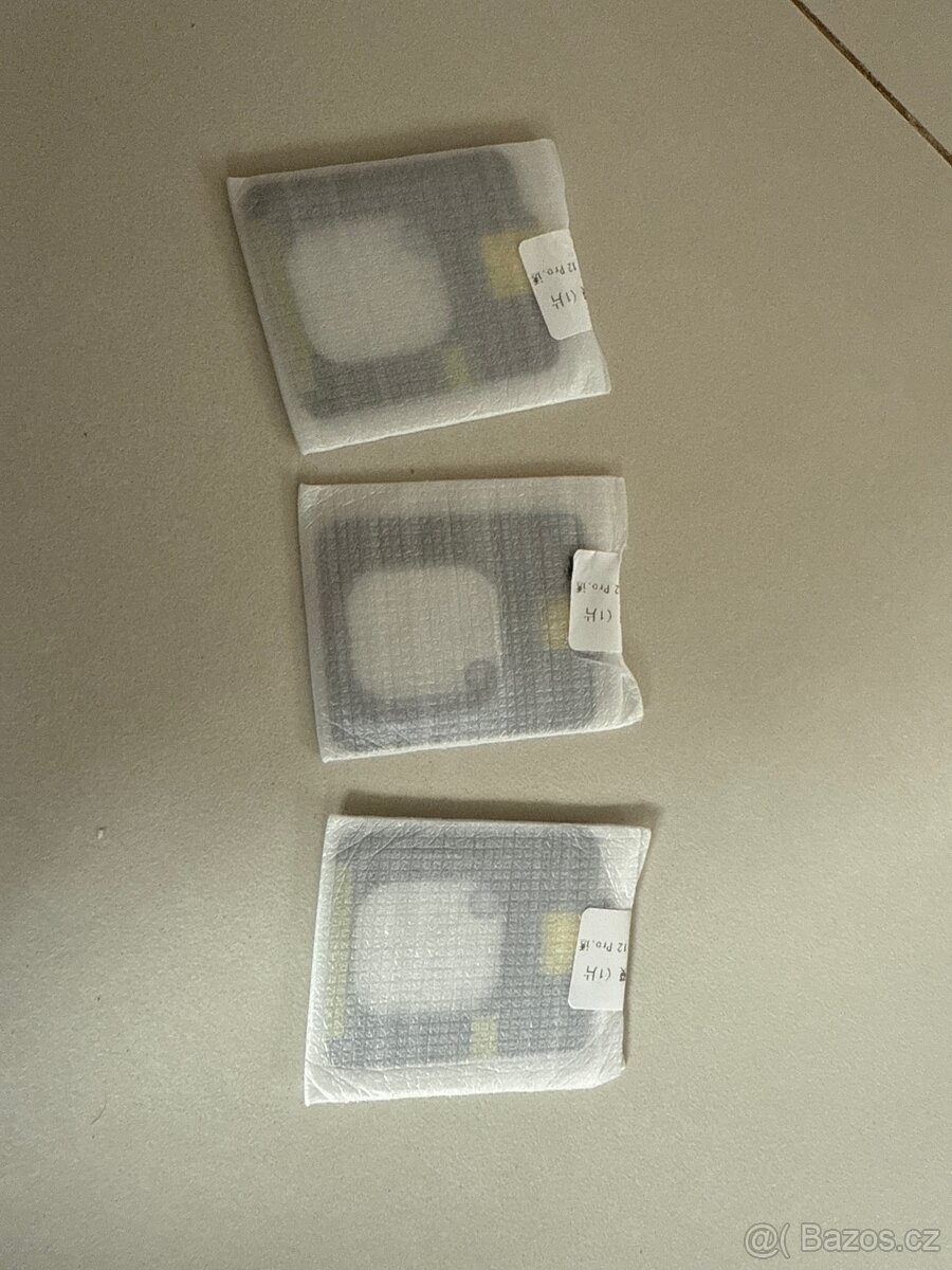 4ks předních a 3ks zadních ochranných skel na iPhone 12 Pro - 2