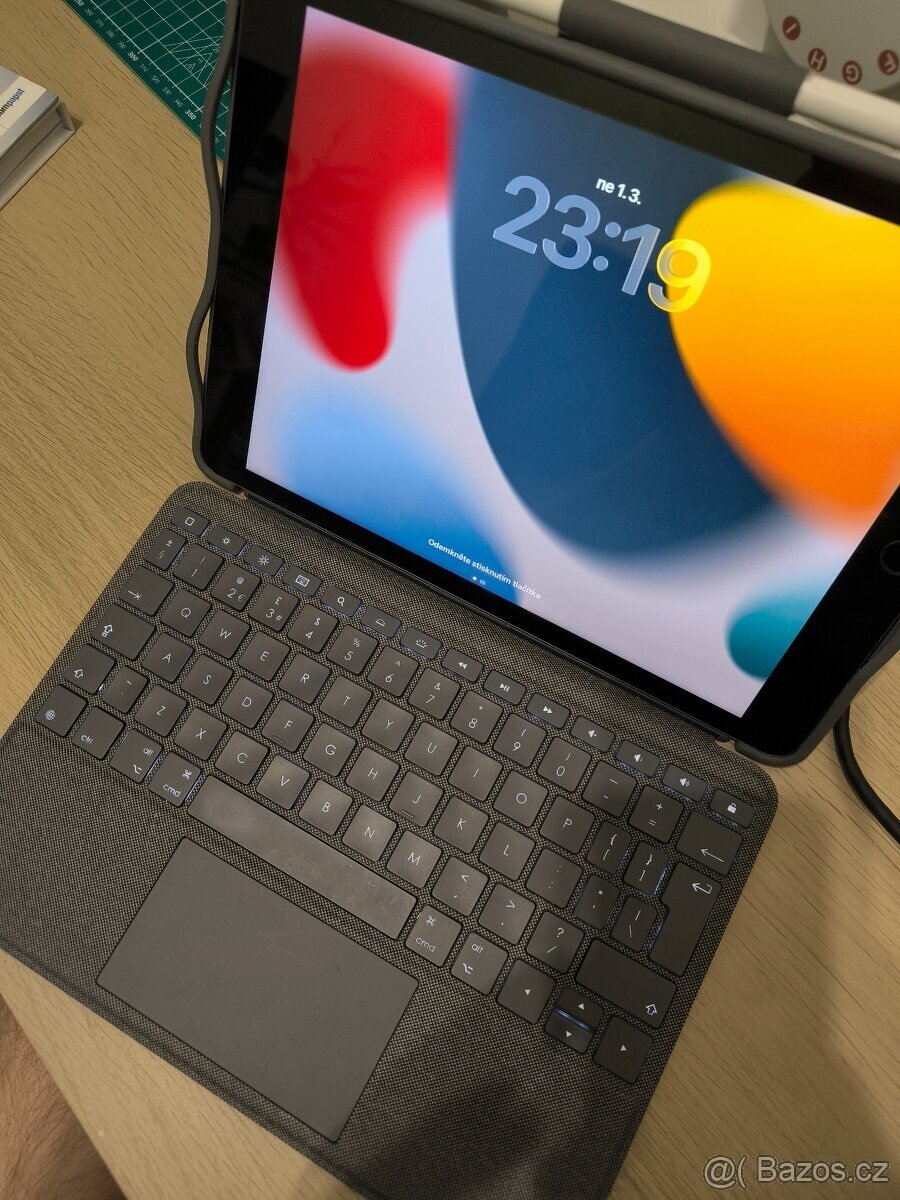 Ipad 10.2 (2021) 64GB, WiFi s tužkou a obalem - 2