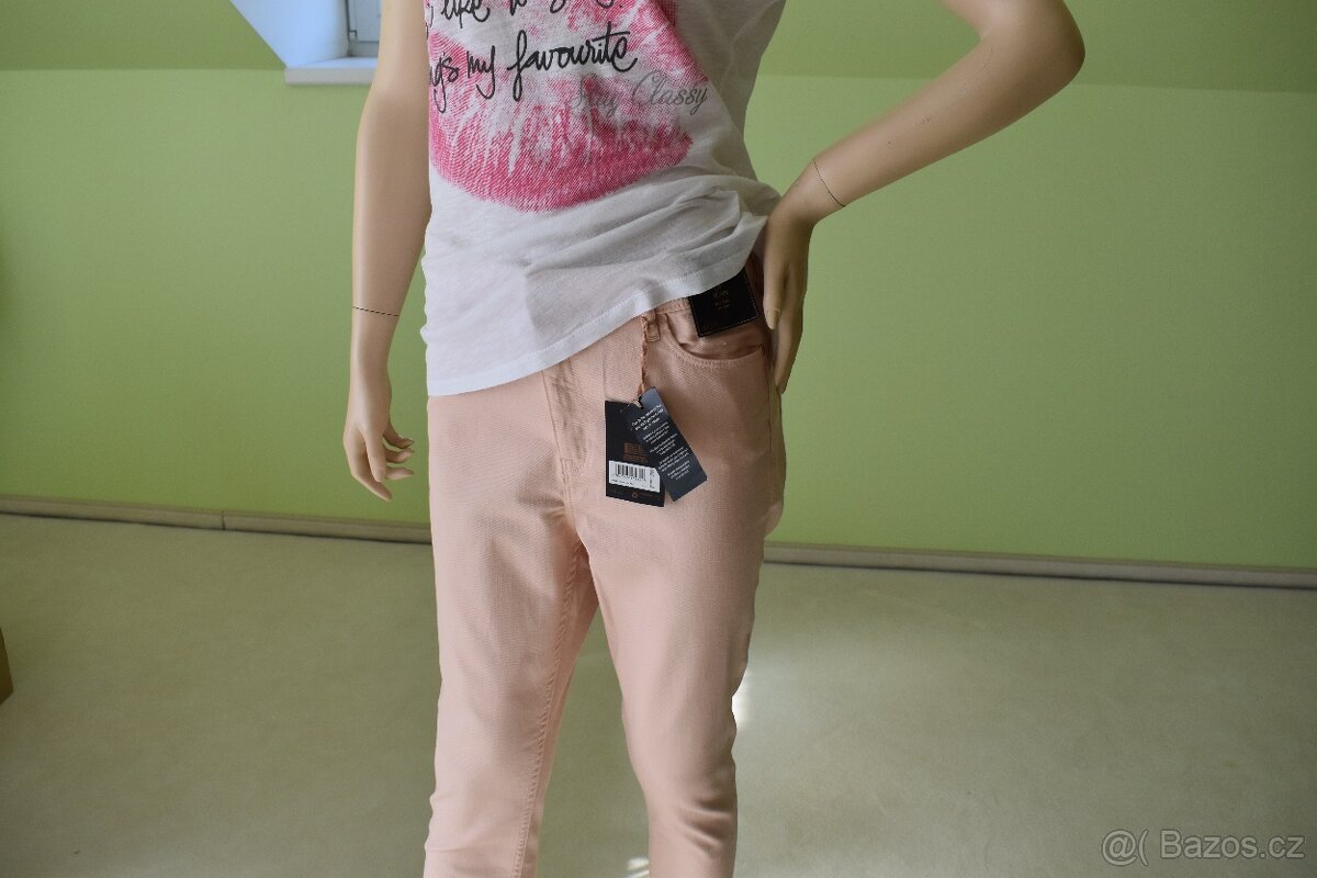 Dámské strečové džiny vel. 40R - 2