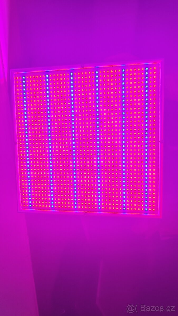 Pestitelsky LED panel Groowlight - 2