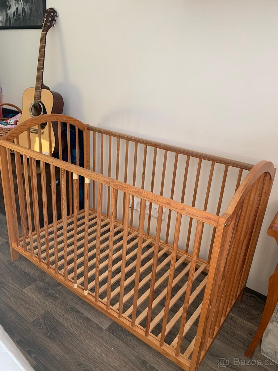 Dětská postýlka - 2