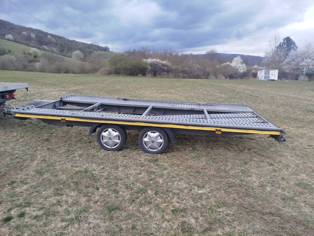 Vozík na prepravu vozidiel - 2