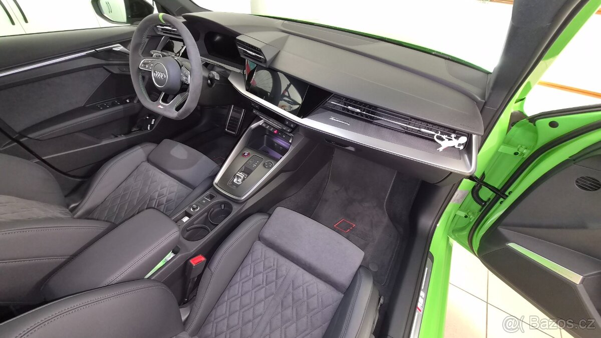 Audi RS3 - 2