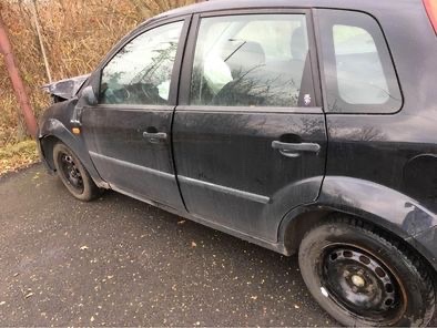 Náhradní Dily Ford fiesta 1.4 i 59kw - 2