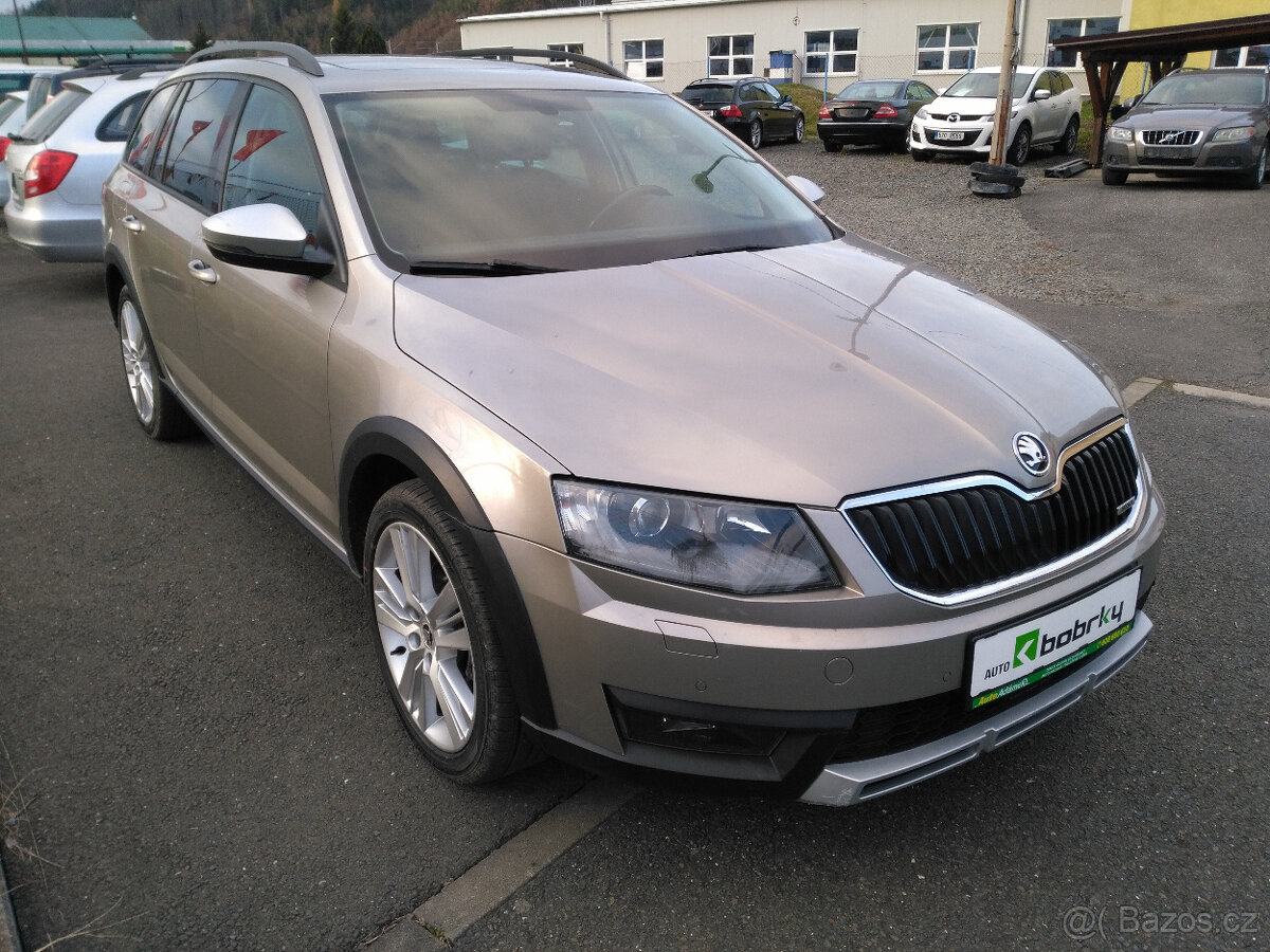Škoda Octavia Scout 2.0 TDI DSG /135 kW/ - 2