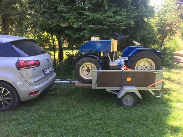 Malotraktor domácí výroby - 2