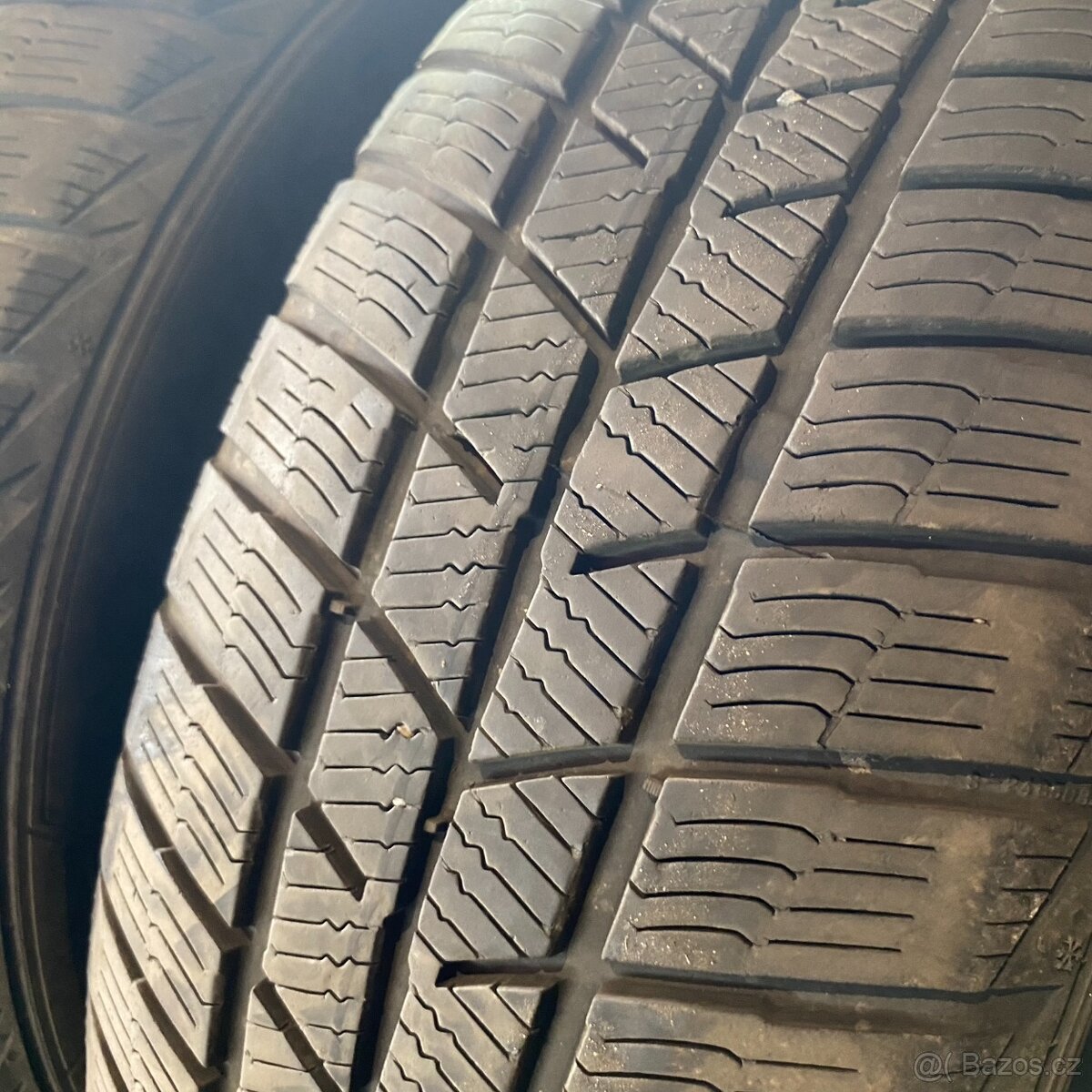 Zimní pneu 195/50 R15 82T Barum 6mm - 2