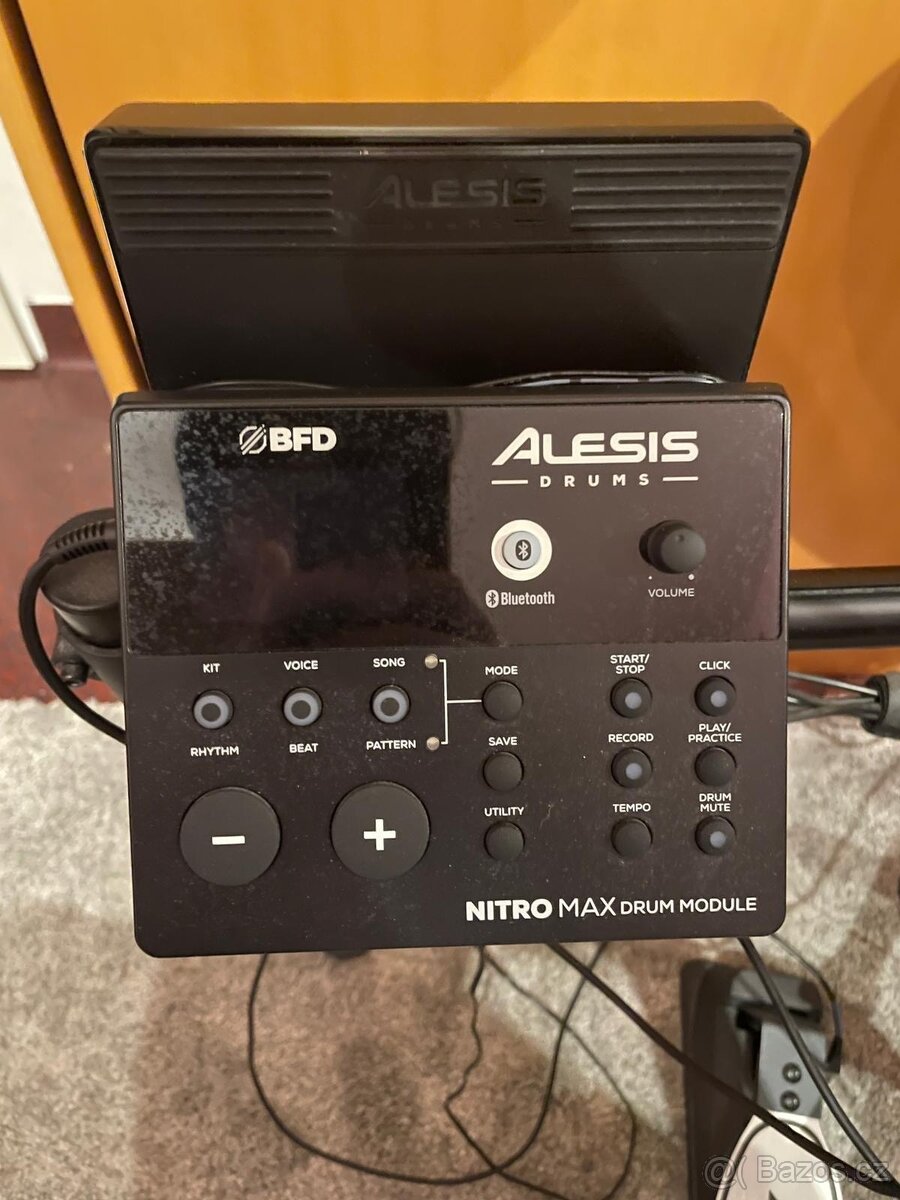 Elektronická bicí souprava ALESIS Nitro Max Kit-sada - 2