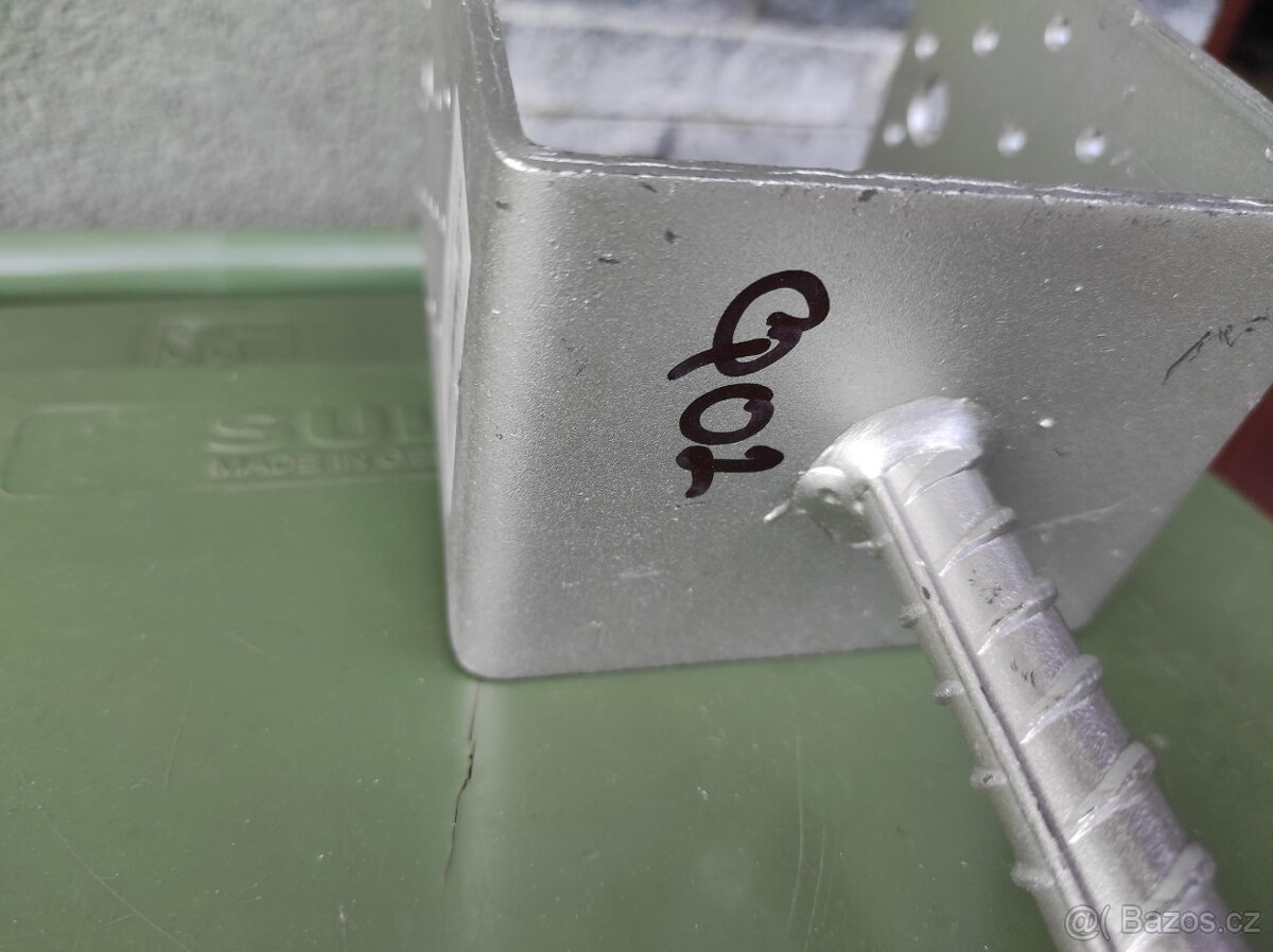 2x Kotevní patka do betonu typ U 100 x 80 x 4,0 (Q02) - 2