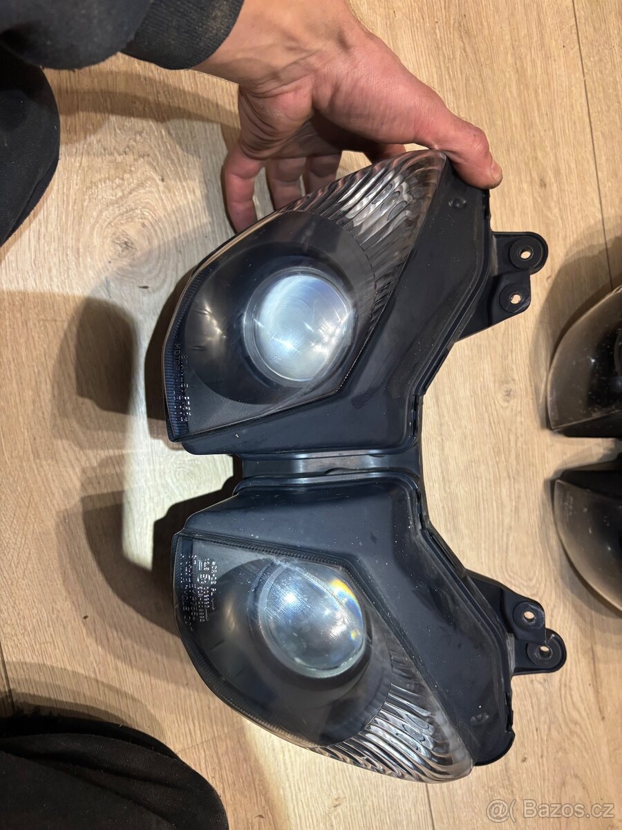 Predni svetlo na Kawasaki Zx10R Ninja 08-10 a Zx6R 09-12 - 2