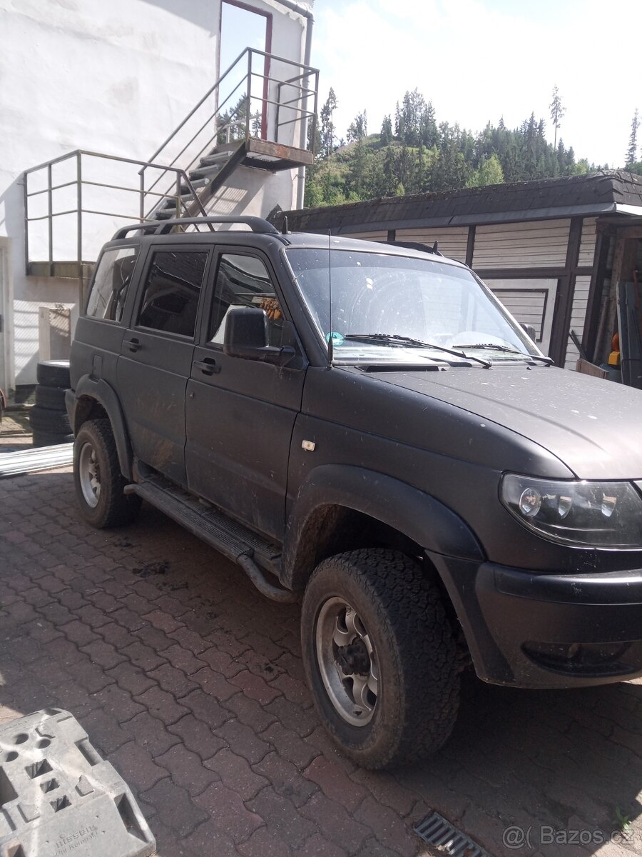 UAZ PATRIOT - 2