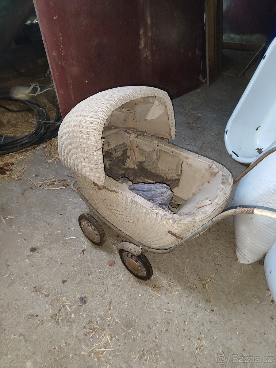 Dětský kočárek - 2