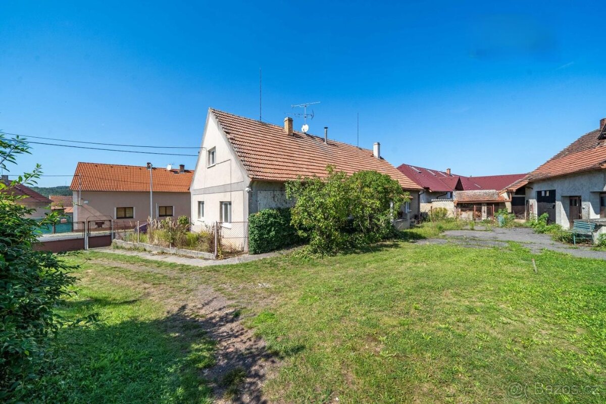 Pronájem bytu 2+kk s vlastním vstupem - Broumy - 2