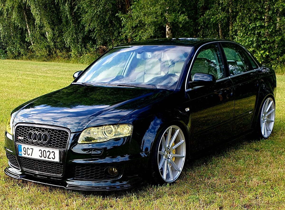 Audi Rs4 - 2