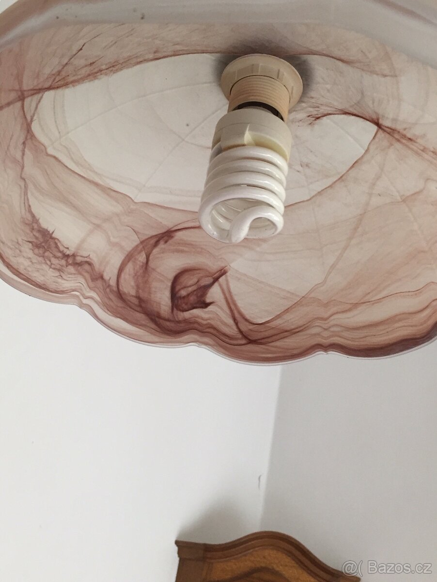 LUSTR -STÍNIDLO - KUCHYŇ - 2