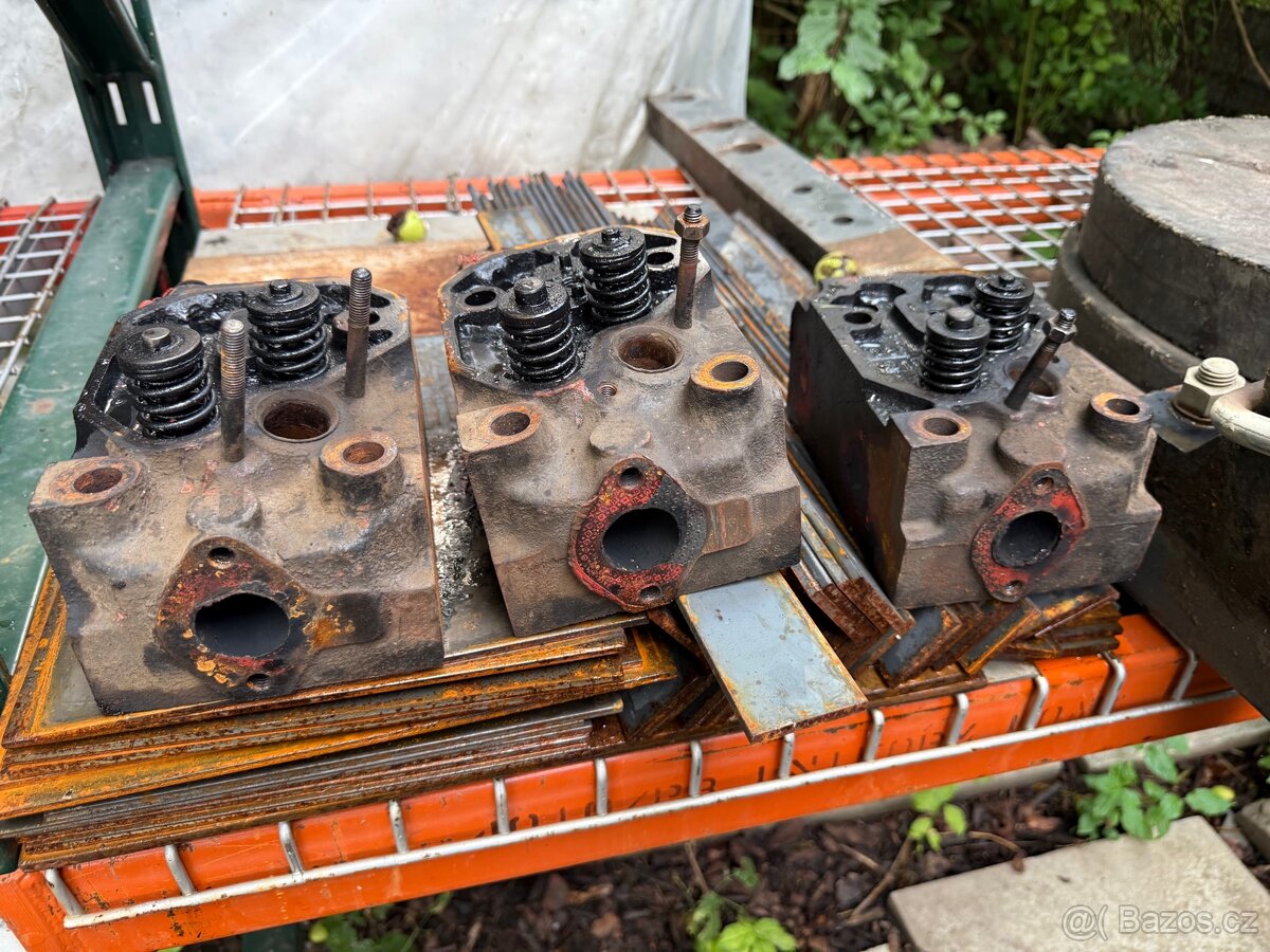 Hlavy motoru Zetor - 2