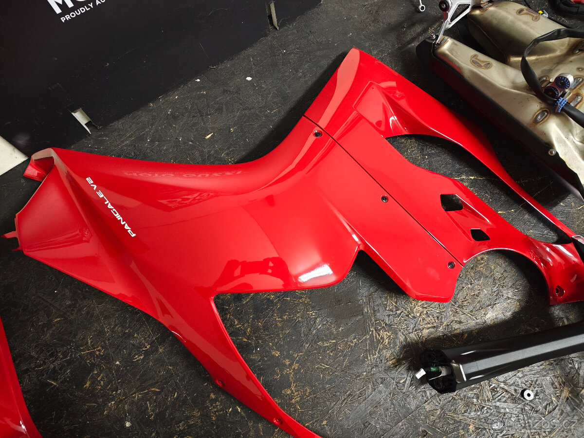 Kapotáže Ducati Panigale V2 Red 2024 - 2