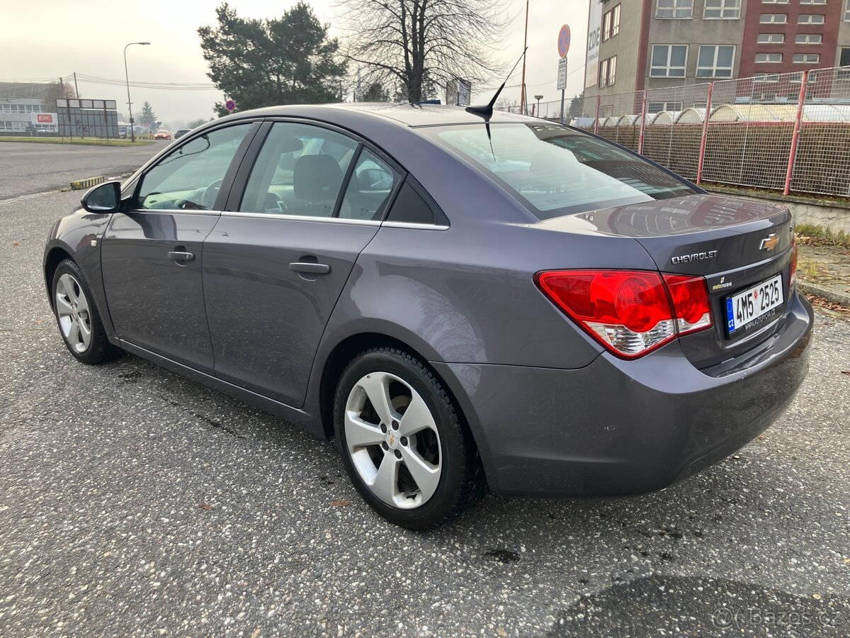 Chevrolet Cruze 1.8i ČR - 2