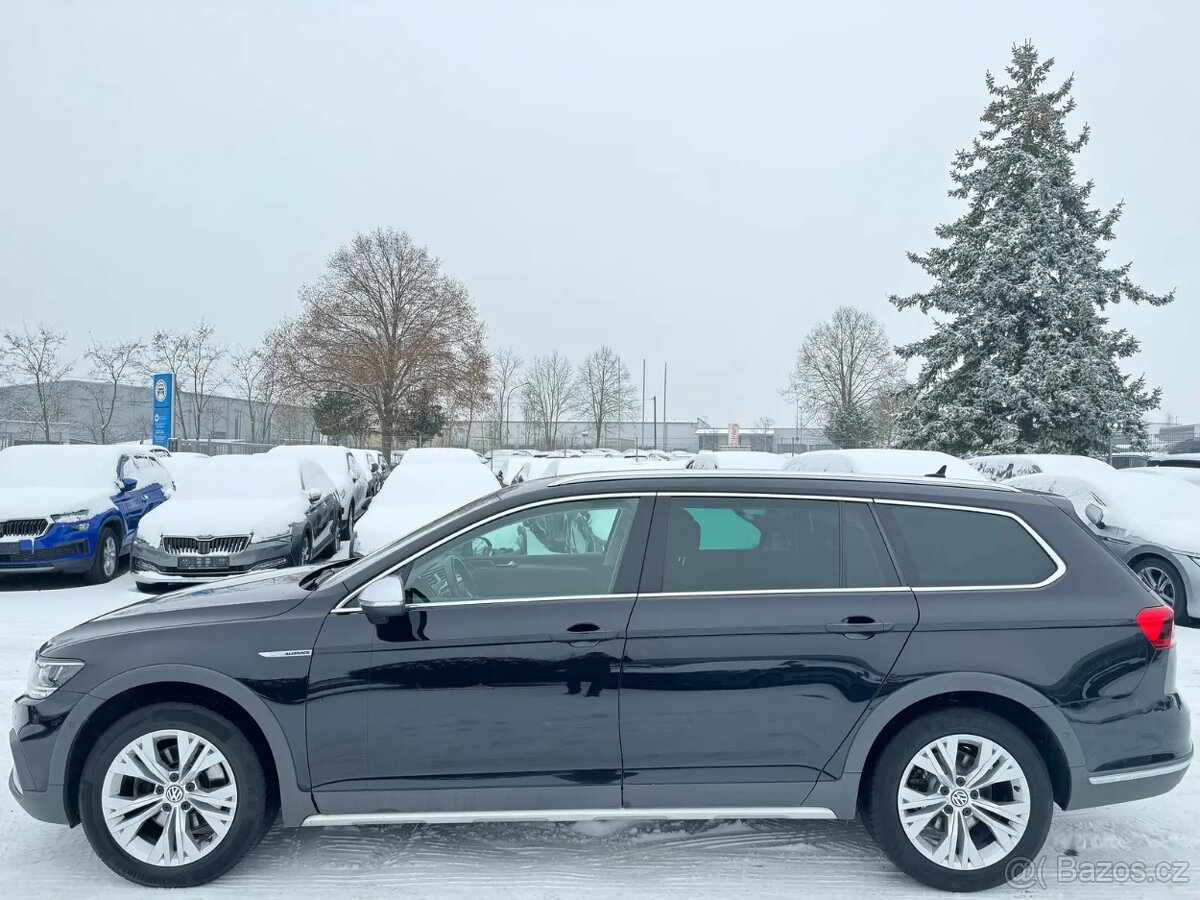 Volkswagen Passat Alltrack 2.0TDI 4Mot - 2