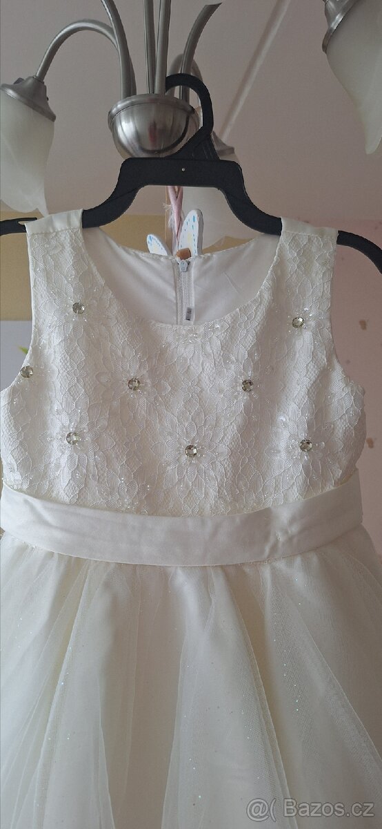 Dívčí šaty - 2