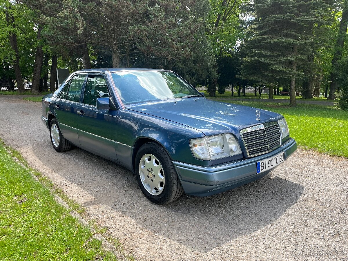 Mercedes W124 E220, Španielsko, 62666km - 2