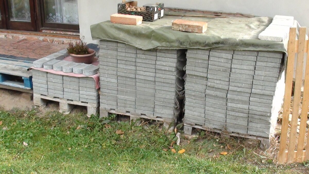 Zamková dlažba - 2