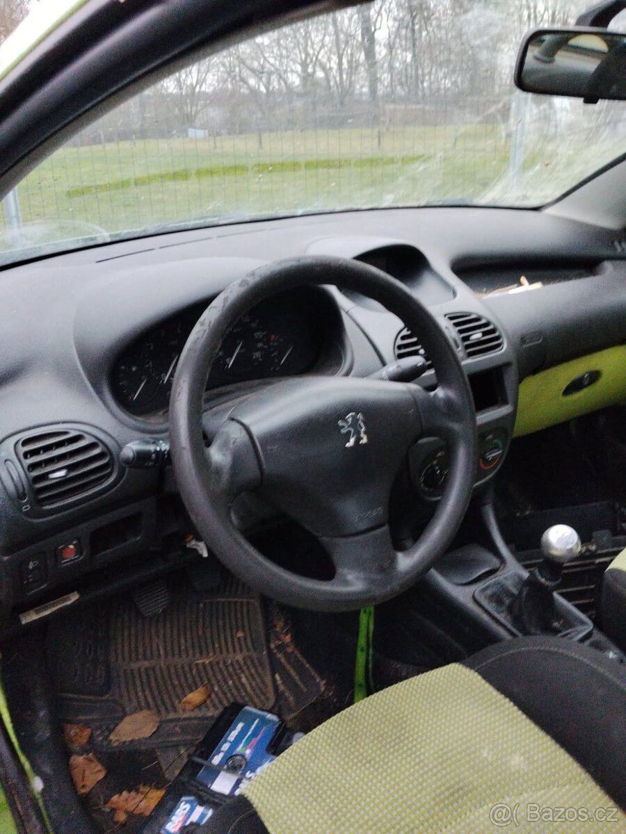 PEUGEOT 206 - 2