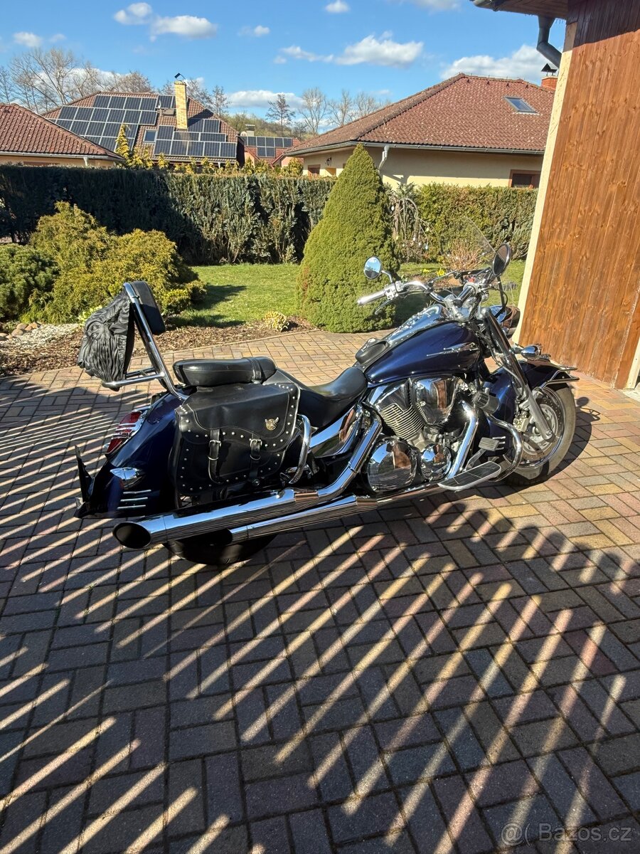 Prodám Honda VTX 1300S - 2
