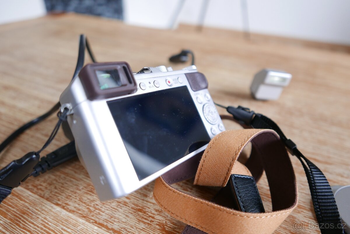 Panasonic DMC-LX100 - 2