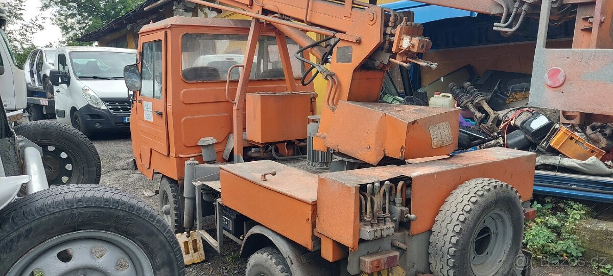 Multicar M25 plošina - 2