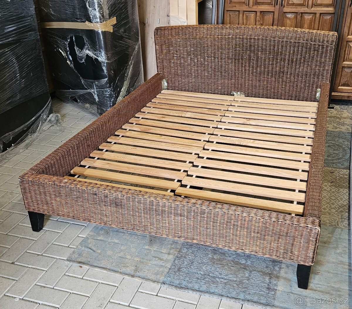 ratanová postel 200 x 140 - 2
