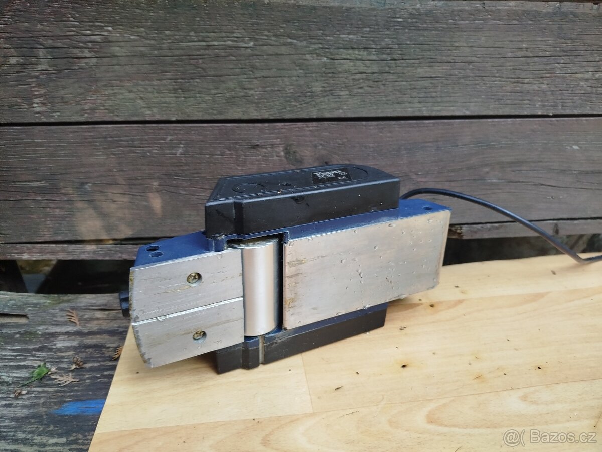 Elektrický hoblík - 2