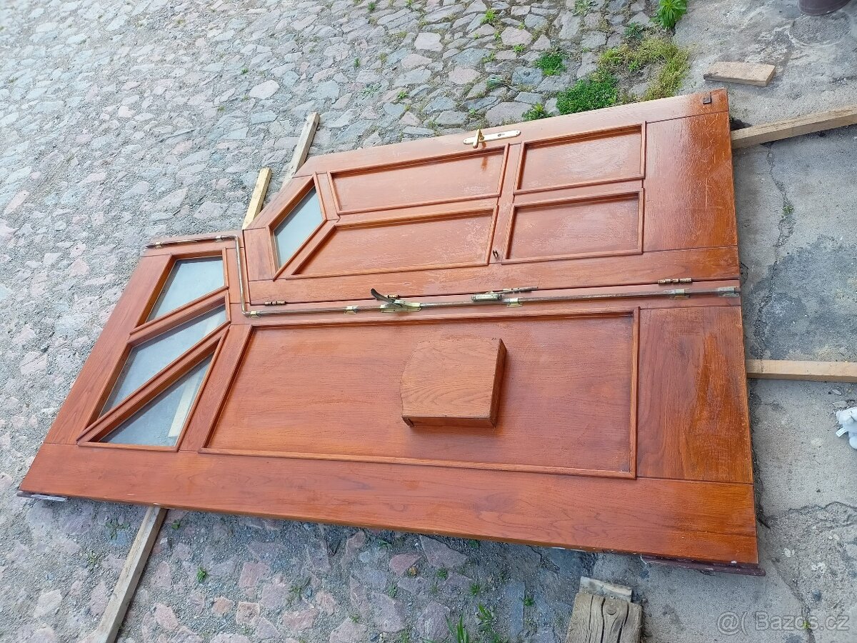Masivní dubová vrata - 2
