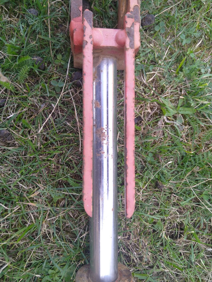 Horsch Pronto hydraulické pístnice - 2