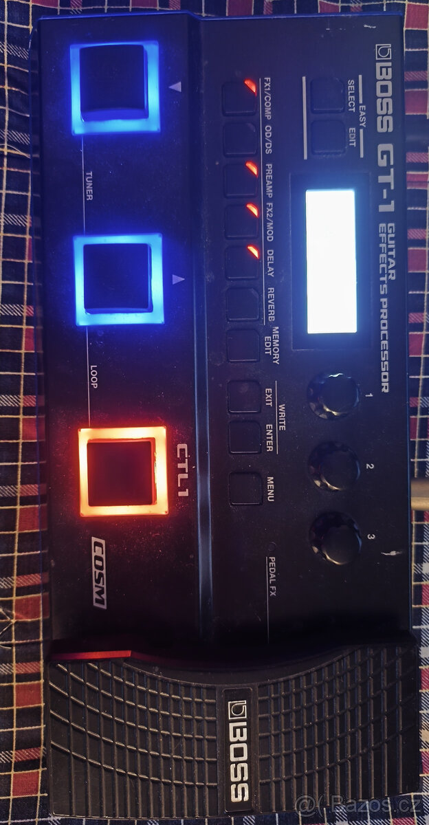 BOSS GT-1 - 2