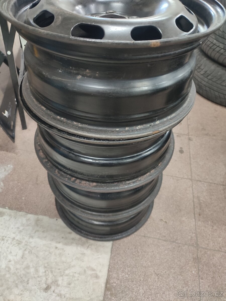 Plechové disky R15,5×100 - 2